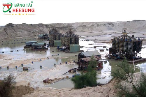 khoáng sản dưới đáy biển