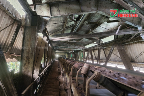 siết chặt khai thác khoáng sản