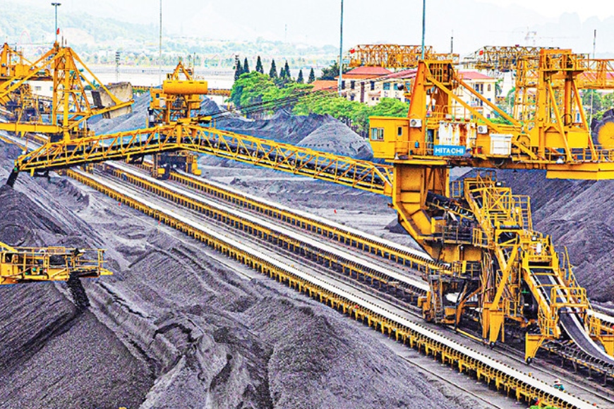 phát triển ngành than
