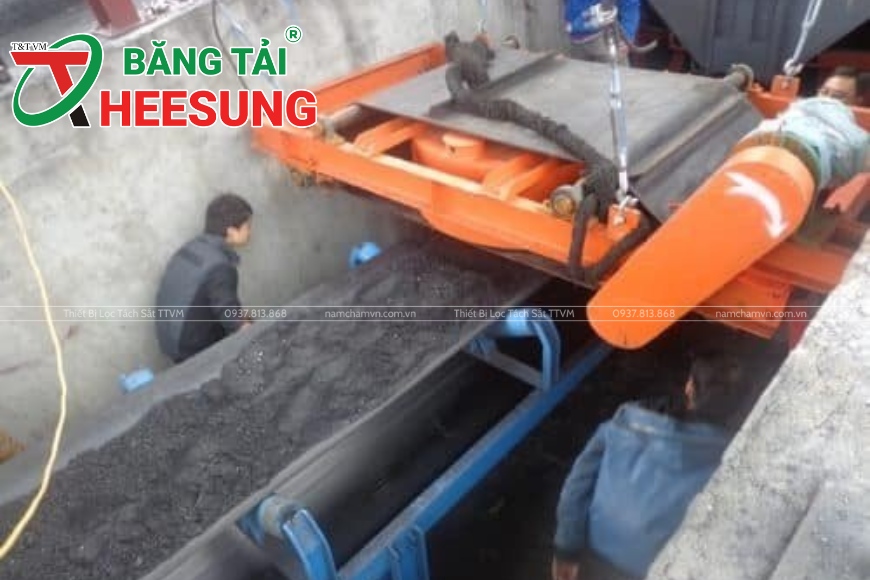 băng tải từ trong ngành than