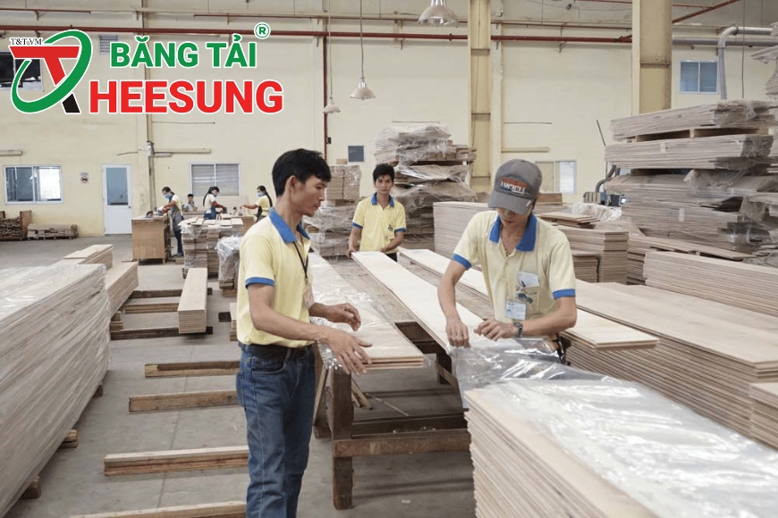 gỗ công nghiệp nội địa