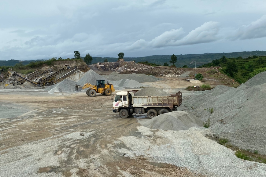 hoạt động khai thác khoáng sản