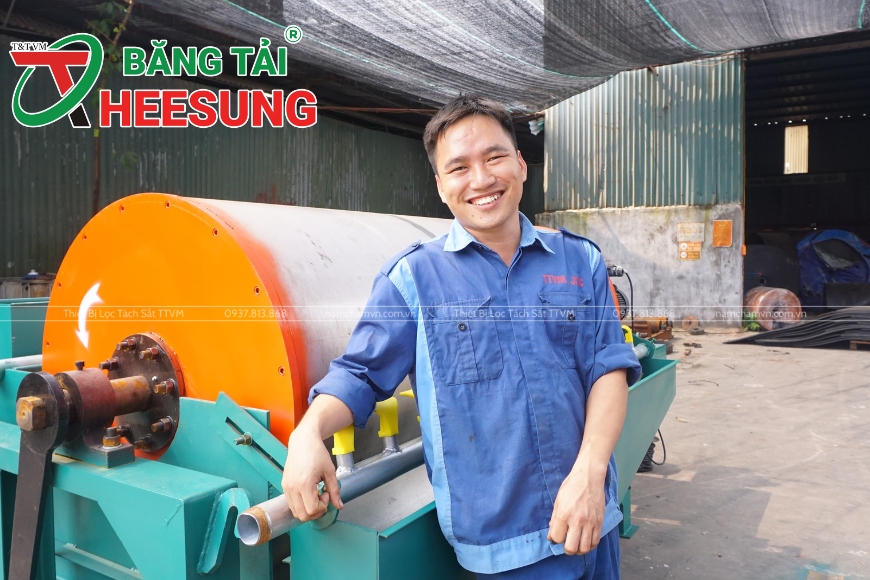 máy tuyển từ xử lý quặng titan