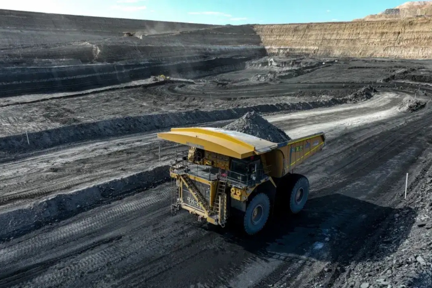 mỏ khai thác than