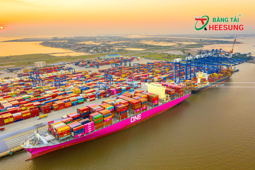 hoạt động ngoại thương Việt Nam 2025