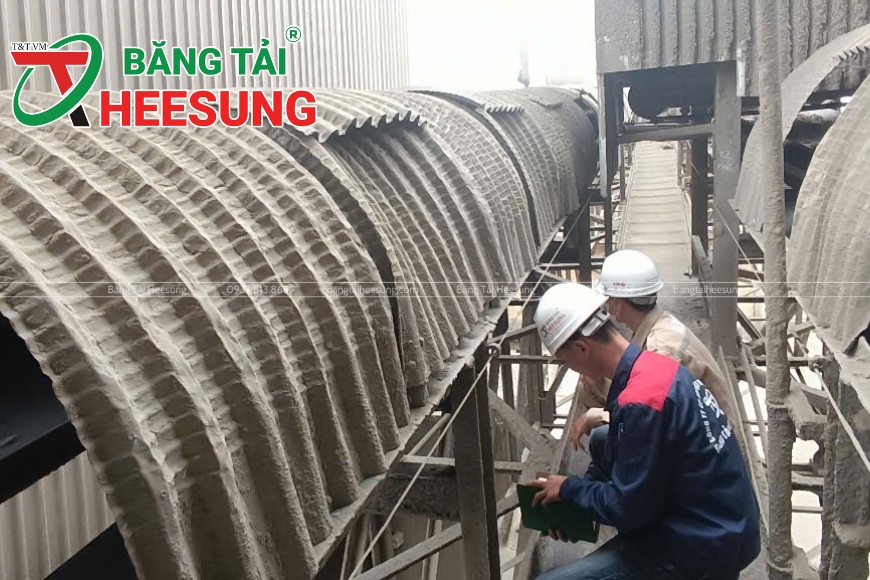 băng tải cho nhà máy xi măng