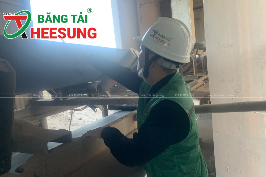 bảo trì băng tải cao su