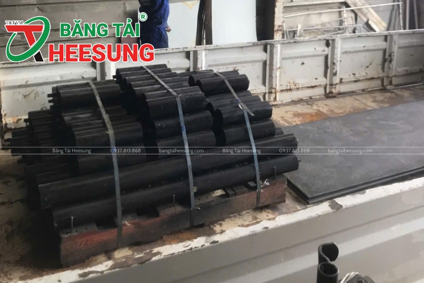 con lăn băng tải TTVM