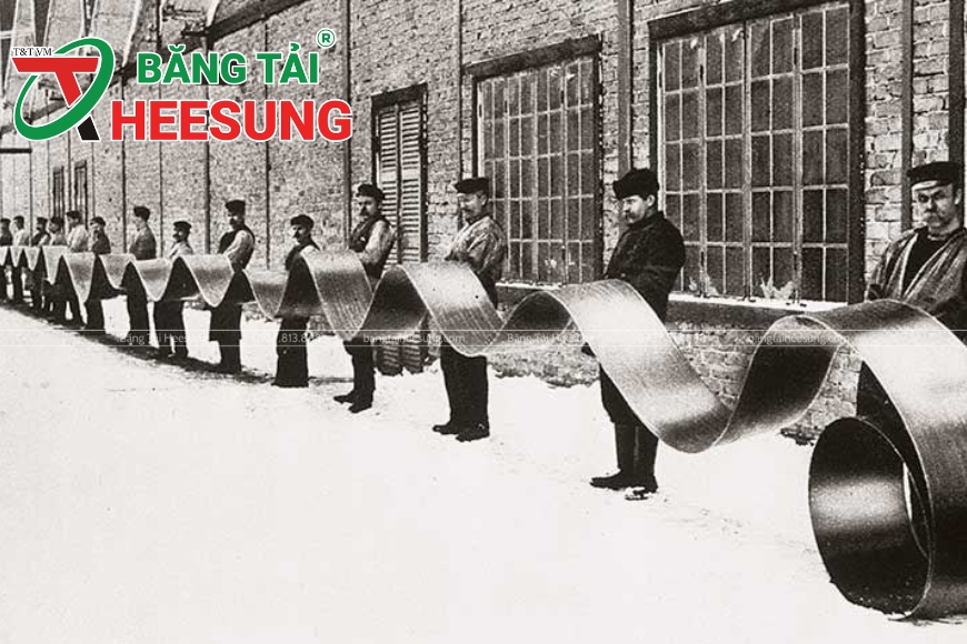 lịch sử của băng tải cao su