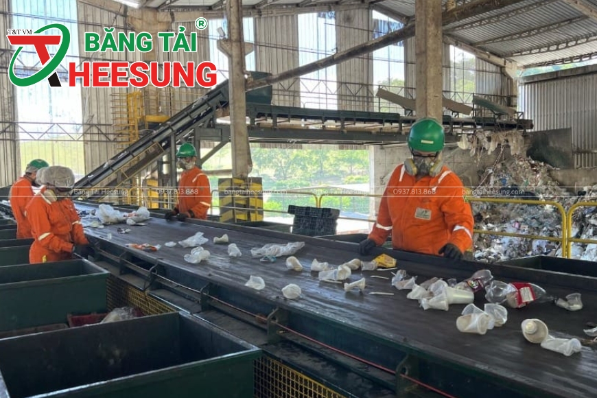 băng tải ngành xử lý rác