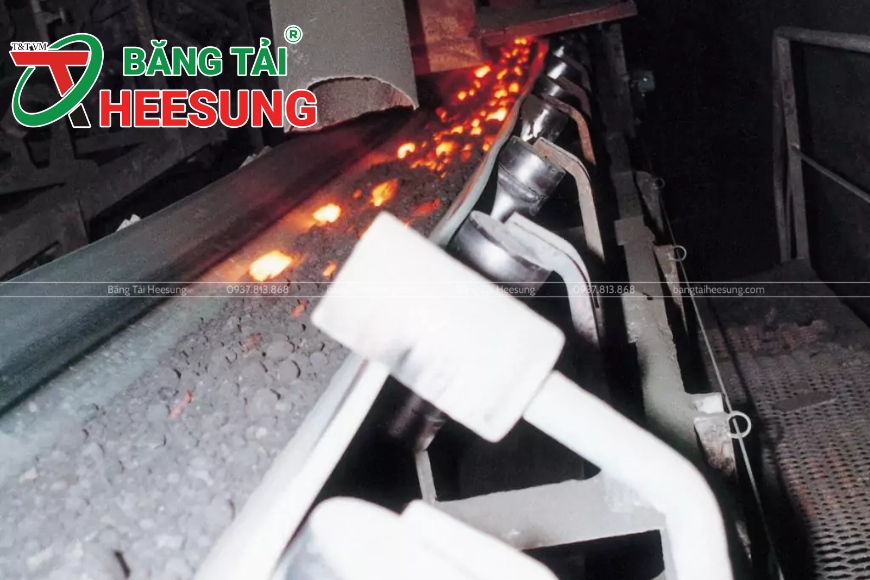 băng tải trong hầm lò