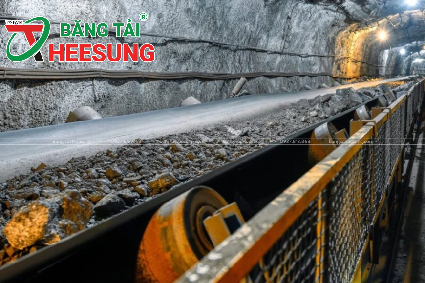 băng tải cao su lõi thép