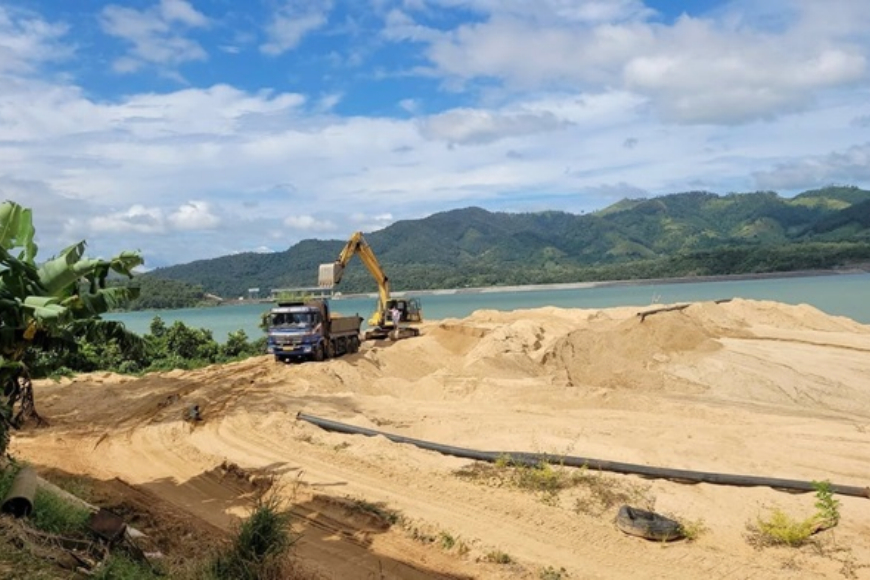 khai thác cát ở Gia Lai
